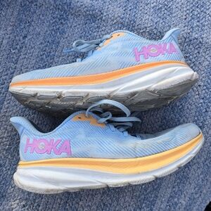 Hoka one one Clifton 9 Running Shoe Airy Blue Ice Orange Women's 9.5 /Eu 42